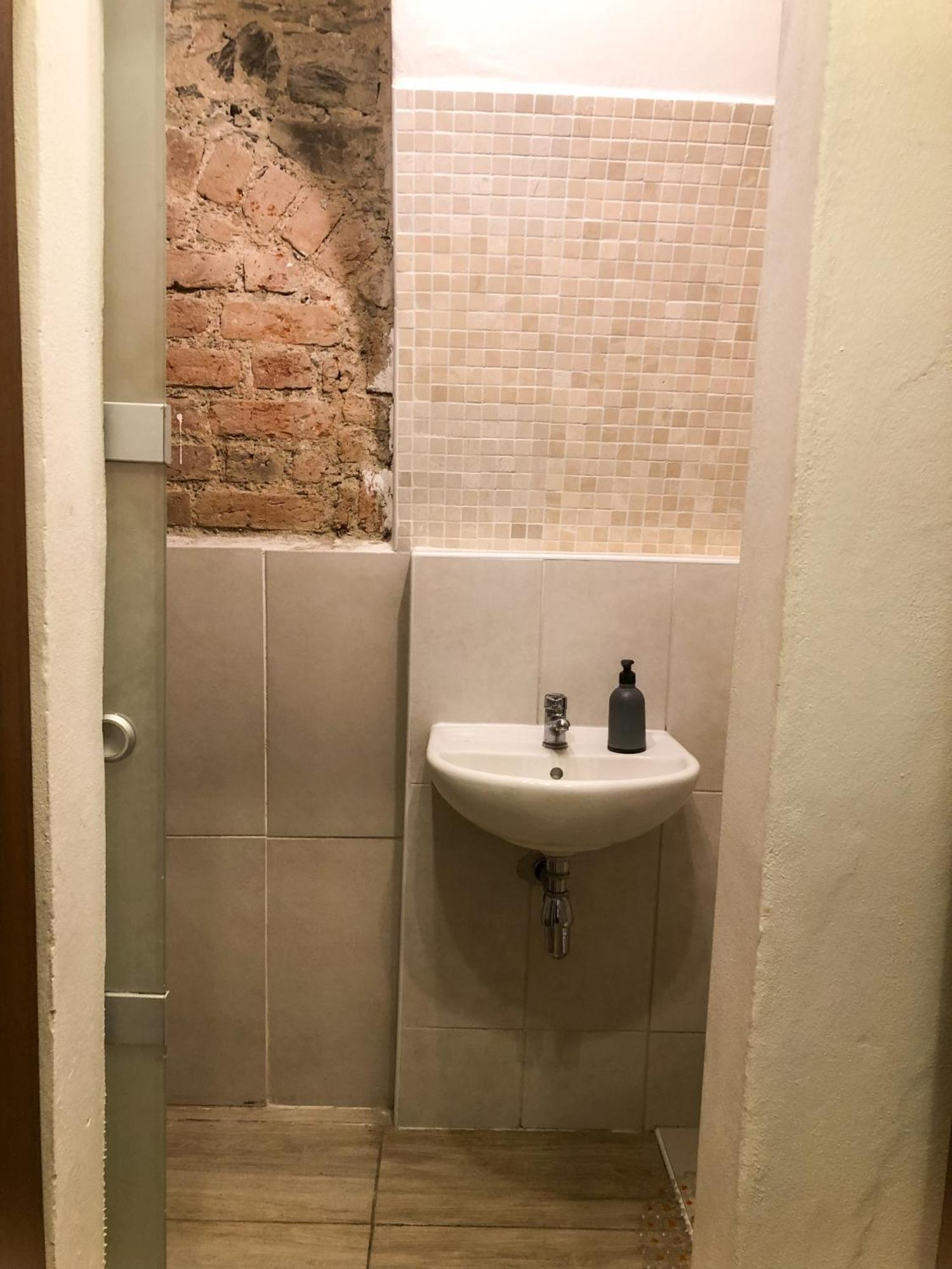 Apartment Bessi 奥洛穆茨 外观 照片